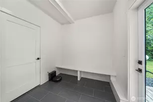 8636 NE Belle Hl Ln, Bainbridge Island, WA 98110 - Photo 15