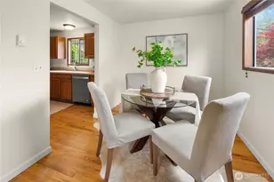 1710 30th Ave, Seattle, WA 98122 - Photo 9