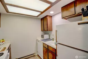 2 Marigold Dr, Bellingham, WA 98229 - Photo 9
