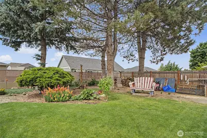 9373 Naples Street SE, Moses Lake, WA 98837 - Photo 31