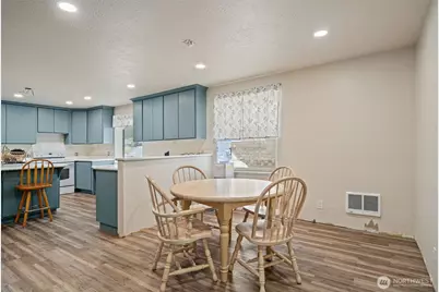 543 E Hazel Street, Shelton, WA 98584 - Photo 7