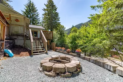 460 Lakeside Drive, Sedro Woolley, WA 98284 - Photo 33