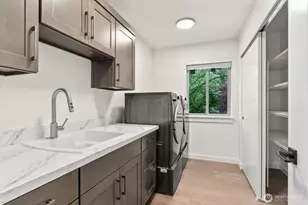4805 238th St SW, Mountlake Terrace, WA 98043 - Photo 33