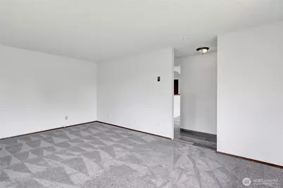 968 SW Kingma Court, Oak Harbor, WA 98277 - Photo 3