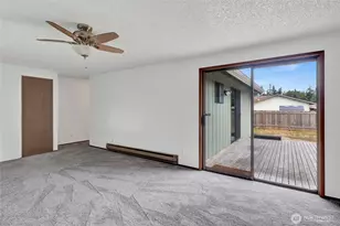 968 SW Kingma Ct, Oak Harbor, WA 98277 - Photo 11