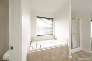4241 R St NE, Auburn, WA 98002 - Photo 17