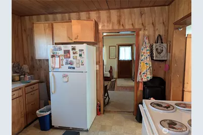 8208 8216 Canyon Road E, Puyallup, WA 98371 - Photo 31