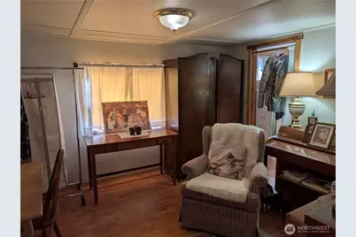 8208 8216 Canyon Road E, Puyallup, WA 98371 - Photo 25