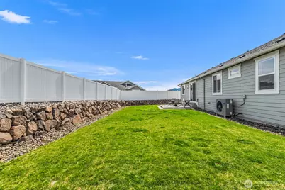 661 S Juli Avenue, East Wenatchee, WA 98802 - Photo 37