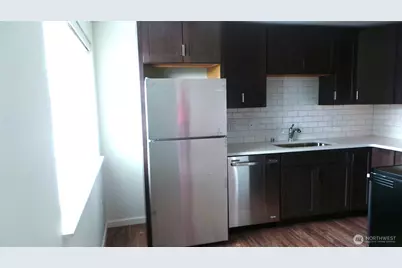 2366 E Yale Avenue E, Seattle, WA 98102 - Photo 27
