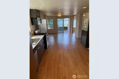 2366 E Yale Avenue E, Seattle, WA 98102 - Photo 11
