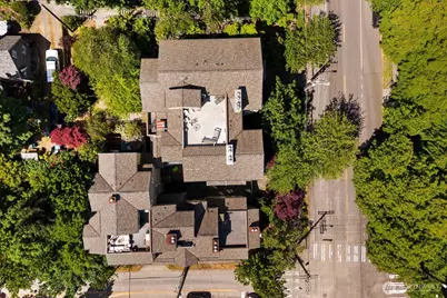 3901 Fremont Avenue N #202, Seattle, WA 98103 - Photo 19