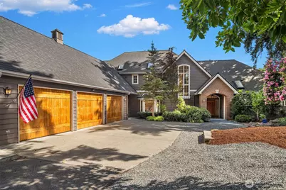 3035 NE 195th Street, Lake Forest Park, WA 98155 - Photo 1