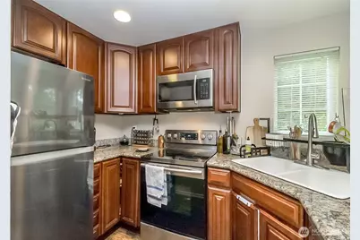 12403 4th Avenue W #1201, Everett, WA 98204 - Photo 9