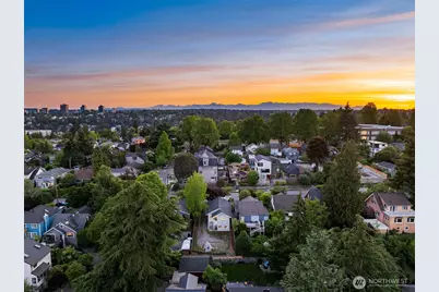 5706 35th Ave NE, Seattle, WA 98105 - Photo 25
