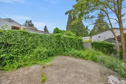 929 Pecks Drive, Everett, WA 98203 - Photo 27