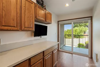 1902 Bridgeport Way W #106, University Place, WA 98466 - Photo 15