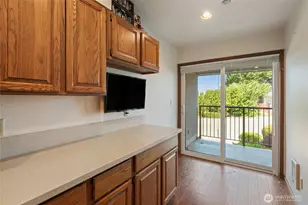 1902 Bridgeport Way W, University Place, WA 98466 - Photo 15