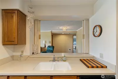 1902 Bridgeport Way W #106, University Place, WA 98466 - Photo 13