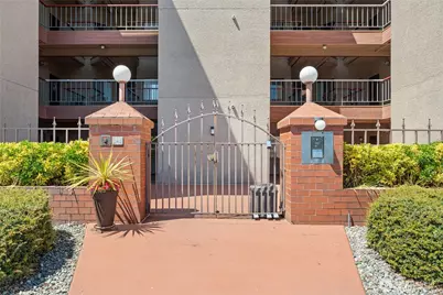 1902 Bridgeport Way W #106, University Place, WA 98466 - Photo 3