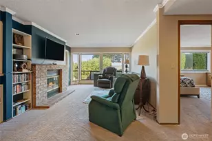 1902 Bridgeport Way W, University Place, WA 98466 - Photo 19