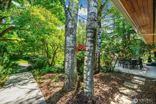 3651 Perkins Ln W, Seattle, WA 98199 - Photo 3