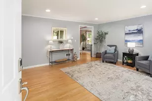 31757 NE 102nd Pl, Carnation, WA 98014 - Photo 3