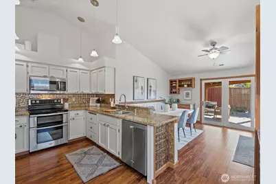 18509 Ballantrae Drive, Arlington, WA 98223 - Photo 3