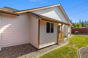 18509 Ballantrae Dr, Arlington, WA 98223 - Photo 27