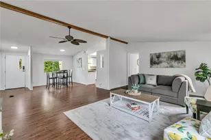 9813 189th St E, Puyallup, WA 98375 - Photo 5