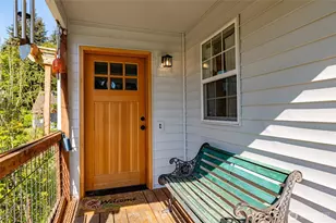 3615 Britzman Loop, Clinton, WA 98236 - Photo 5