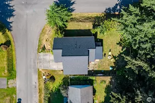 3615 Britzman Loop, Clinton, WA 98236 - Photo 29