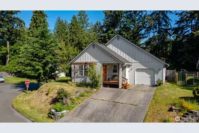 3615 Britzman Loop, Clinton, WA 98236 - Photo 1