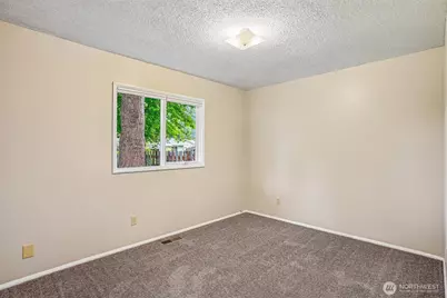2711 N Street SE, Auburn, WA 98002 - Photo 13