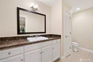 2416 96th Ave NE, Clyde Hill, WA 98004 - Photo 25