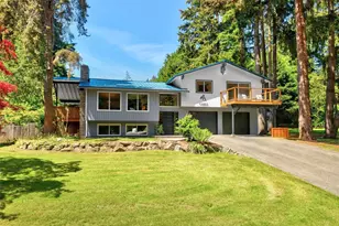 13893 John St NE, Bainbridge Island, WA 98110 - Photo 1