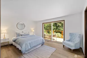 13893 John St NE, Bainbridge Island, WA 98110 - Photo 11