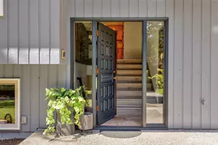 13893 John St NE, Bainbridge Island, WA 98110 - Photo 3