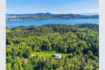 5233 Pheasant Run Lane, Anacortes, WA 98221 - Photo 5