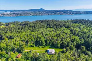 5233 Pheasant Run Ln, Anacortes, WA 98221 - Photo 5
