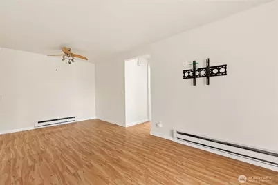 9494 Redmond-Woodinville Road NE #B307, Redmond, WA 98052 - Photo 25