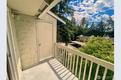 9494 Redmond-Woodinville Road NE #B307, Redmond, WA 98052 - Photo 15