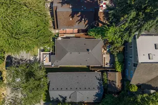 155 Florentia St, Seattle, WA 98109 - Photo 31