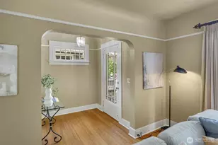155 Florentia St, Seattle, WA 98109 - Photo 5