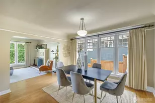 155 Florentia St, Seattle, WA 98109 - Photo 11