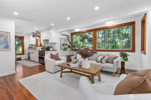 7026 Island Center Rd NE, Bainbridge Island, WA 98110 - Photo 13
