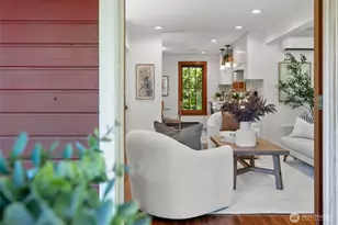 7026 Island Center Rd NE, Bainbridge Island, WA 98110 - Photo 15