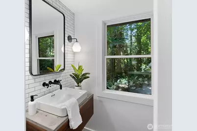 7026 Island Center Road NE, Bainbridge Island, WA 98110 - Photo 21