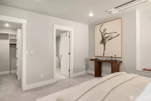 746 Broadway E, Seattle, WA 98102 - Photo 27