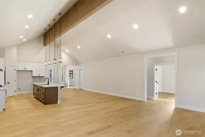1050 Domerie Park Loop, Cle Elum, WA 98940 - Photo 13